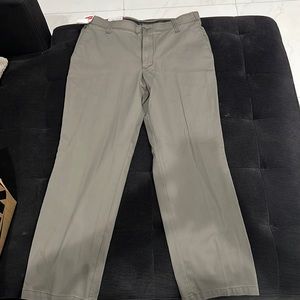 wrangler straight fit pants